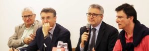 CRO 27 maggio 2016 Feltrinelli di Chiaia, presentazione del libro " La pelle di Napoli" di Pietro Treccagnoli. con l'autore il direttore de Il Mattino, Alessandro Barbano e il presidente dell'autorità nazionale anticorruzione, Raffaele Cantone. ha moderato il presidente dei giornalisti della Campania, Ottavio Lucarelli. Newfotosud Sergio Siano