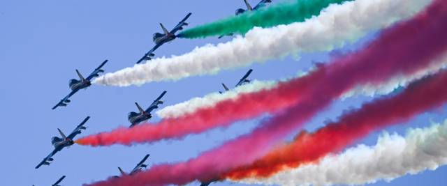 Bufera sulla prof del liceo Foscarini: ‘Frecce tricolori di m…’.  un liceo. La preside ipotizza provvedimenti disciplinari