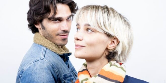 Giuseppe Maggio e Denise Tantucci in “L’amore è come un brodo di giuggiole” di Tommaso Agnese – Dal 3 dicembre OFF/OFF THEATRE