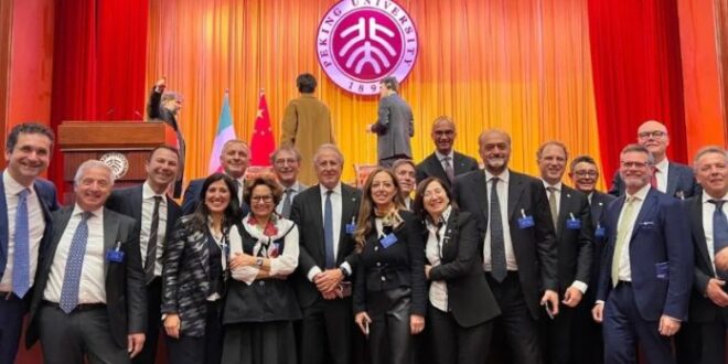 Il Rettore dell’Università del Salento Fabio Pollice a Pechino per la visita di Stato del Presidente Mattarella in Cina