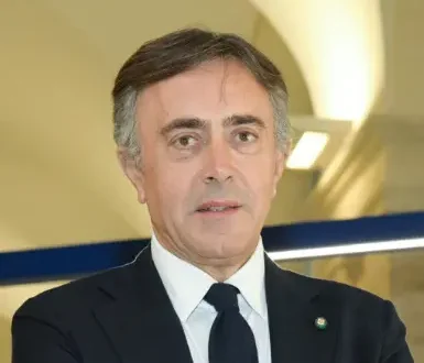 Poste Italiane, Giuseppe Lasco riceve il Premio Maxima Laude